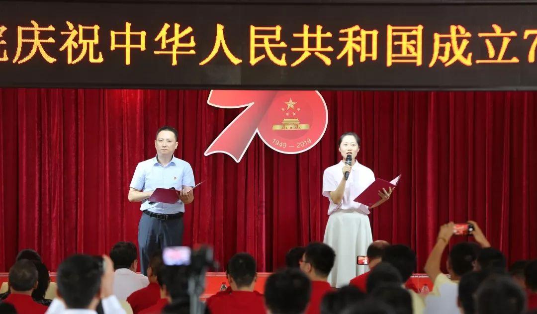 当学徒一个月能拿多少钱？游戏画面