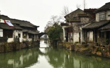 段永平：白手起家，创建小霸王，曾与巴菲特共进午餐